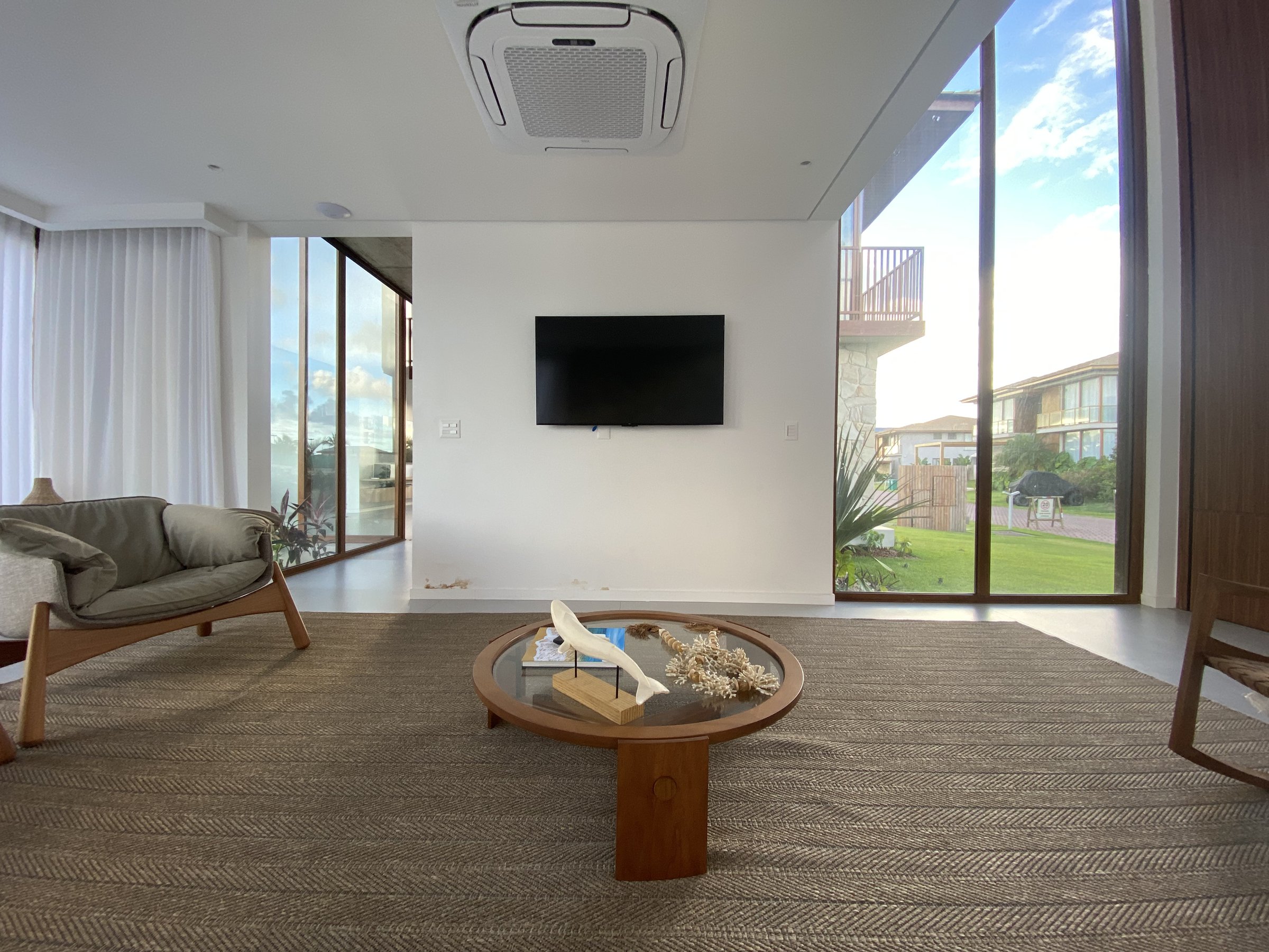 Sala com vista para o exterior